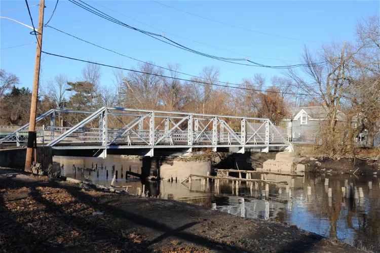 Historic New Bridge Landing