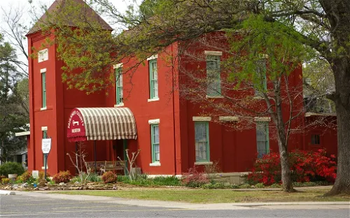 Faulkner County Museum