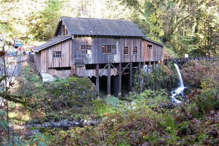 Cedar Creek Grist Mill
