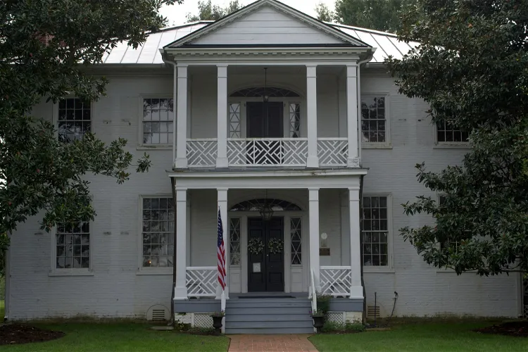 Magnolia Grange
