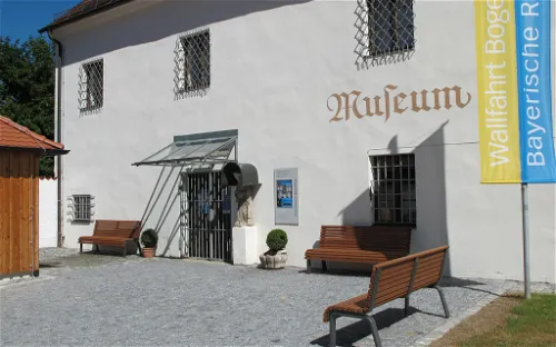 Kreismuseum Bogenberg-Heimatmuseum