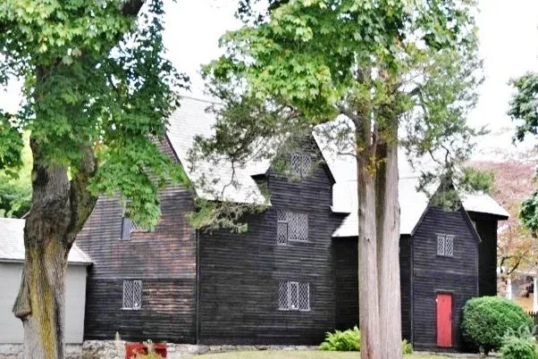 Hempsted House