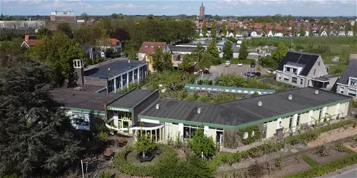 Kunst uit de Kelder (van de hobbyclubs uit de Vroone)