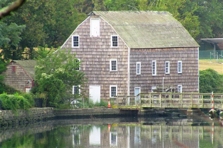 Saddle Rock Grist Mill