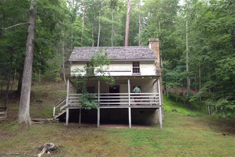 Lee Cabin Museum