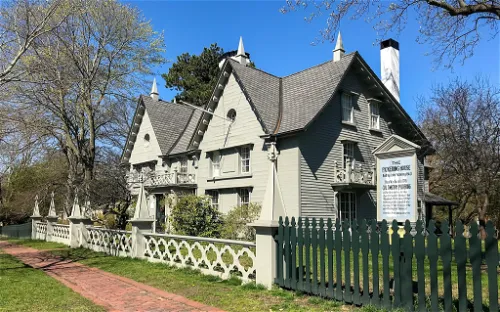 The Pickering House