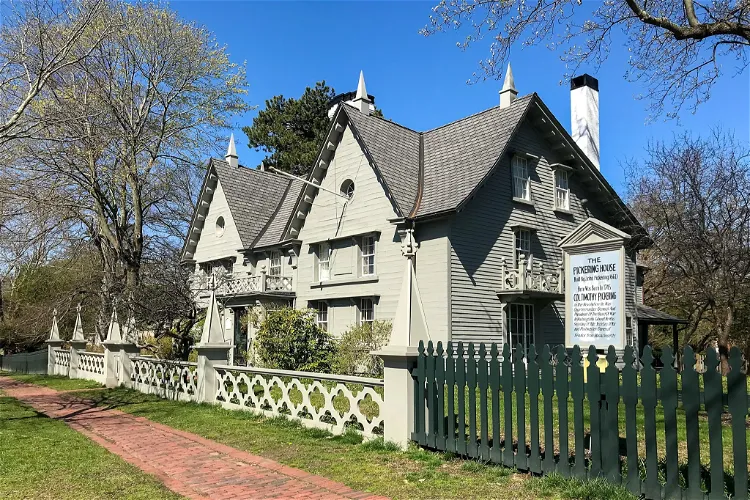 The Pickering House