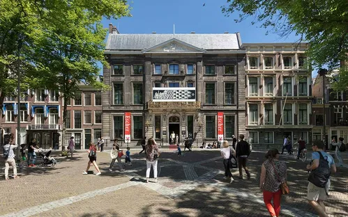 Escher in The Palace