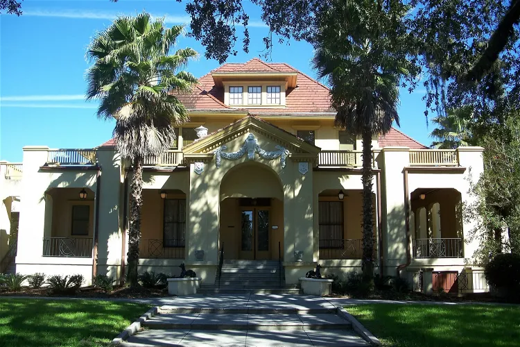 The Historic Thomas Center