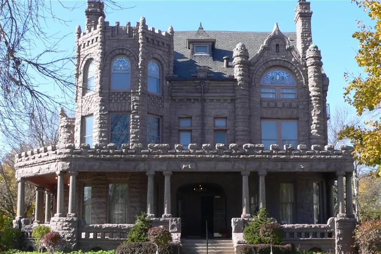 Peirce Mansion
