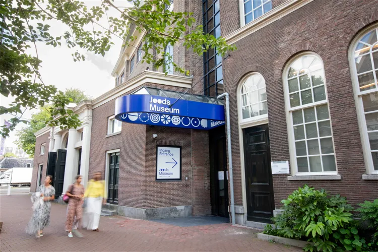 Jewish Museum + junior