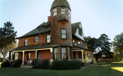 Governor Seay Mansion