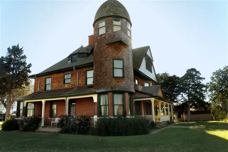 Governor Seay Mansion