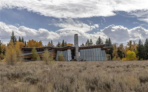 Craig Thomas Discovery and Visitor Center