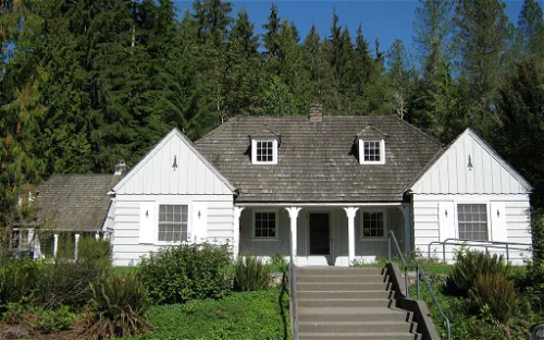 Verlot Public Service Center