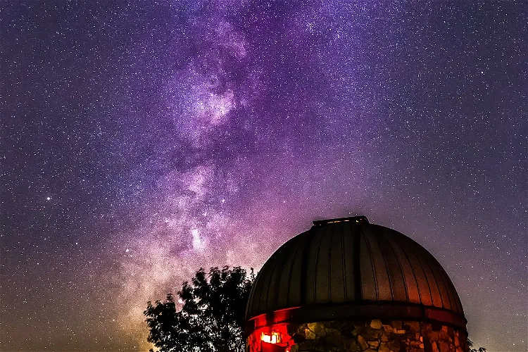 Bays Mountain Park and Planetarium