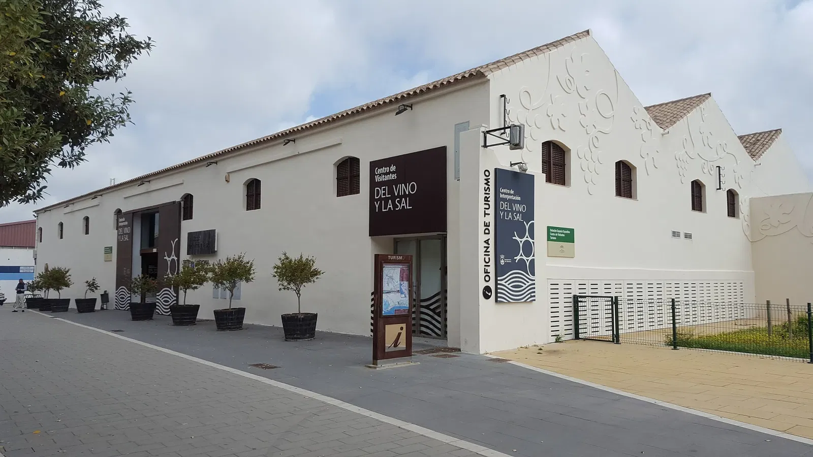 Centro de Interpretación del Vino y la Sal