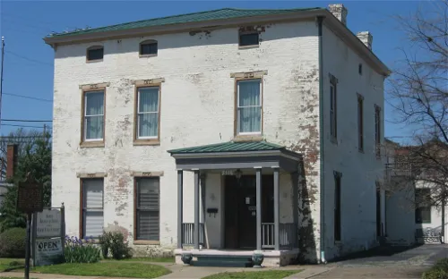 Gen Lloyd Tilghman House & Civil War Museum