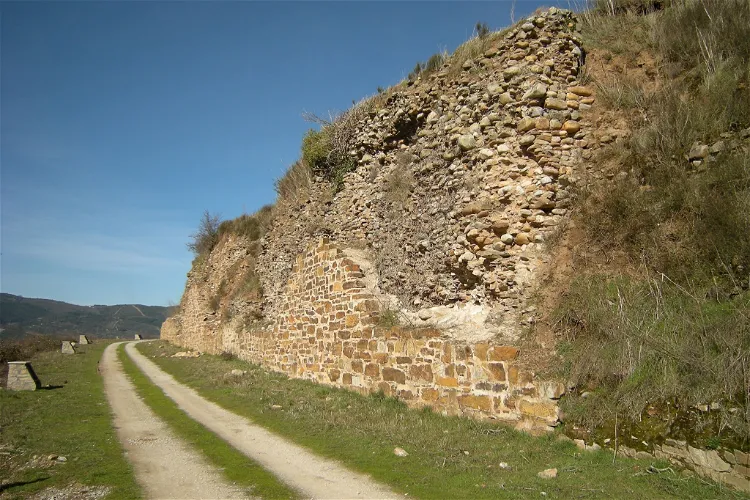 Museo Arqueológico de Cacabelos