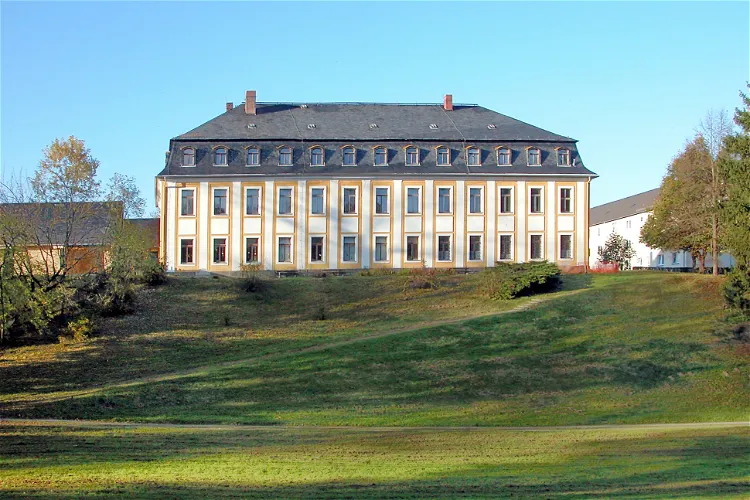 Schloß Leubnitz