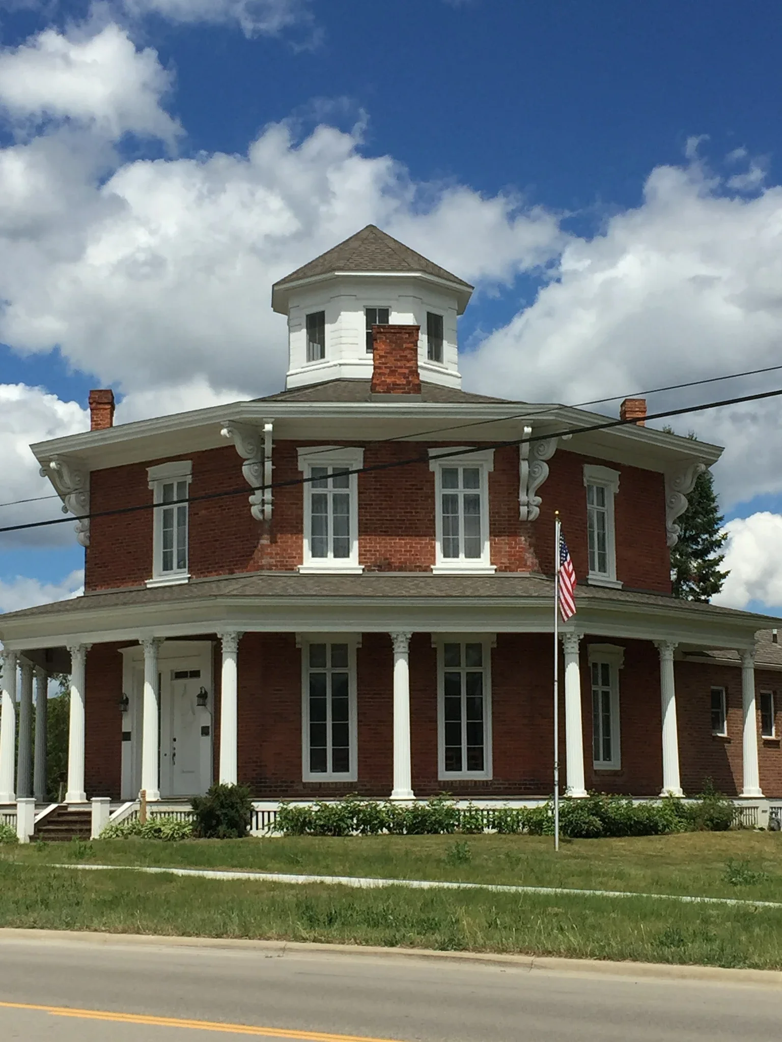 Loren Andrus Octagon House