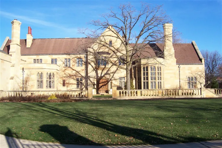 Paine Art Center and Gardens