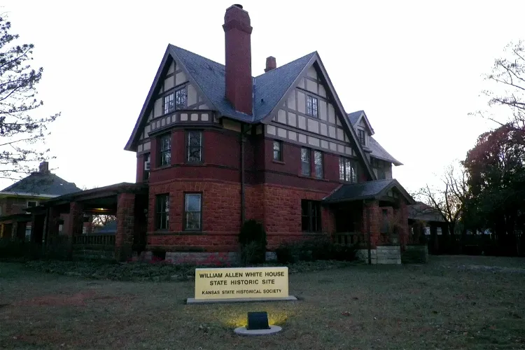 Red Rocks State Historic Site