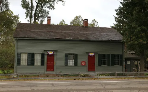 Bement-Billings Farmstead
