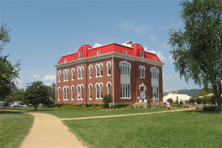 Choctaw Nation of Oklahoma Capitol Museum