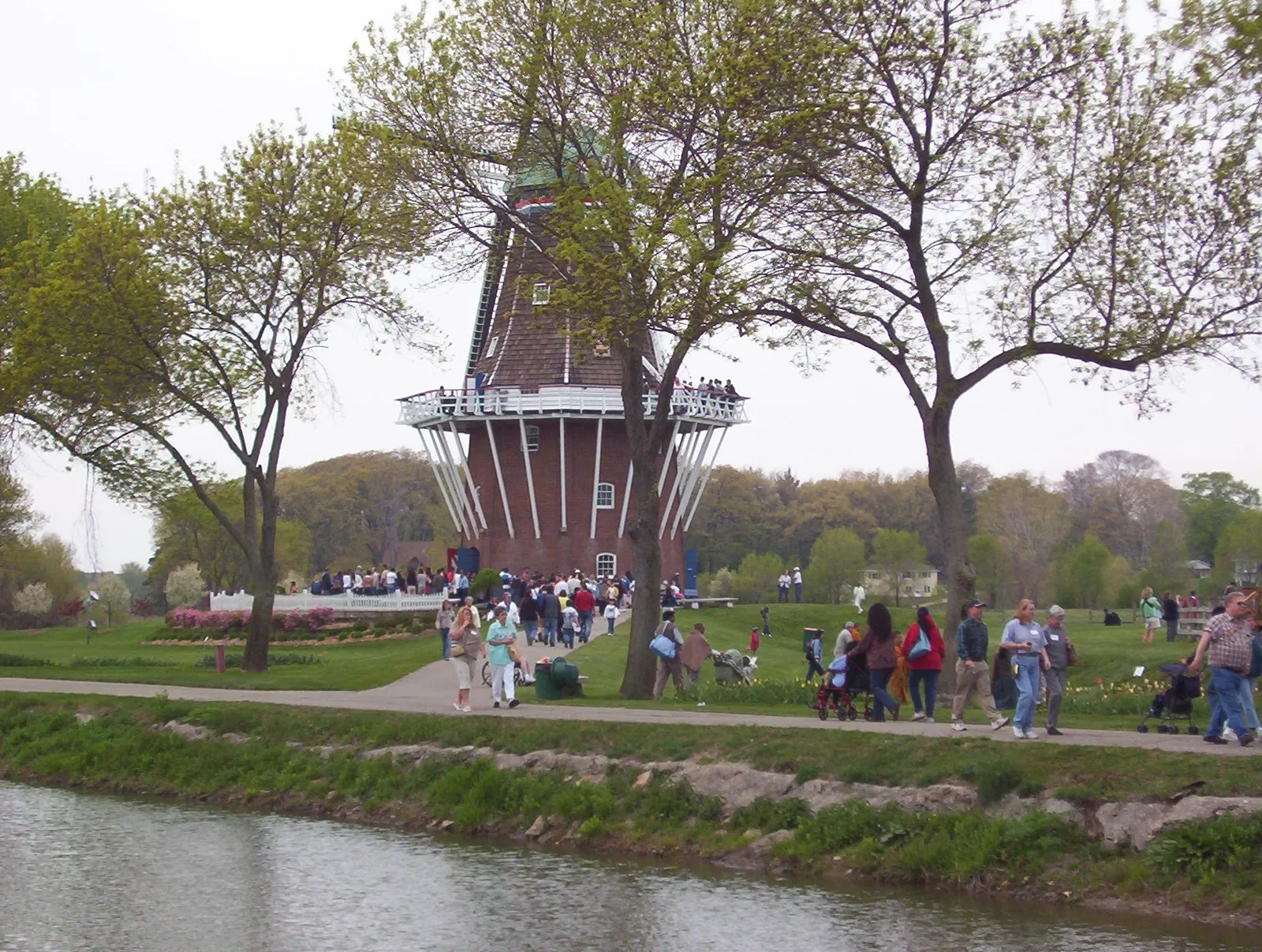 Windmill Island (Holland) - Visitor Information & Reviews