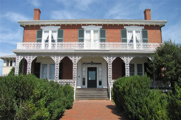 Ware–Lyndon House