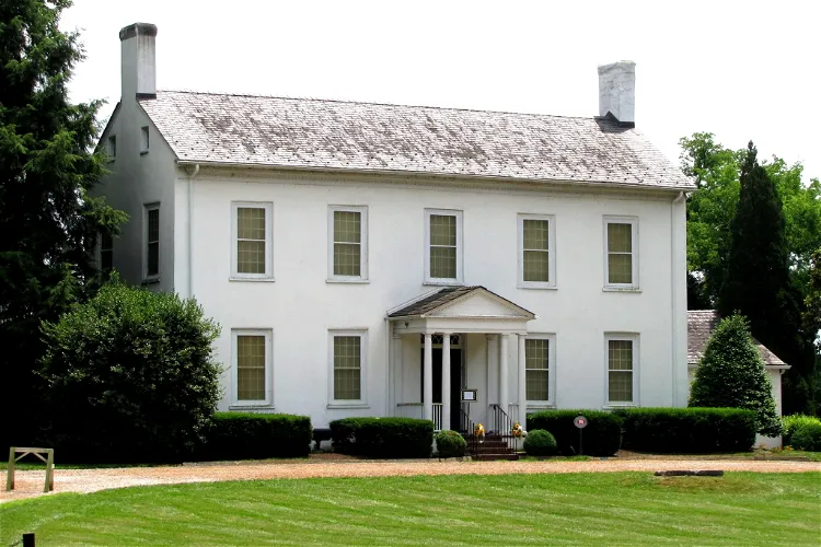 Crescent Bend House & Garden