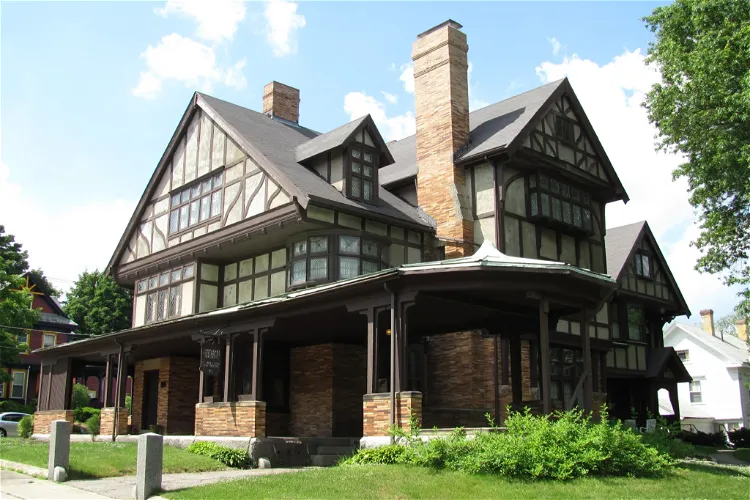 The F. Holland Day House