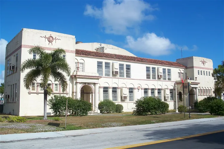 Schoolhouse Children's Museum