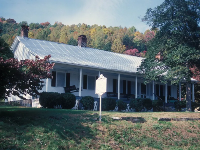 Contentment (Ansted) Visitor Information & Reviews