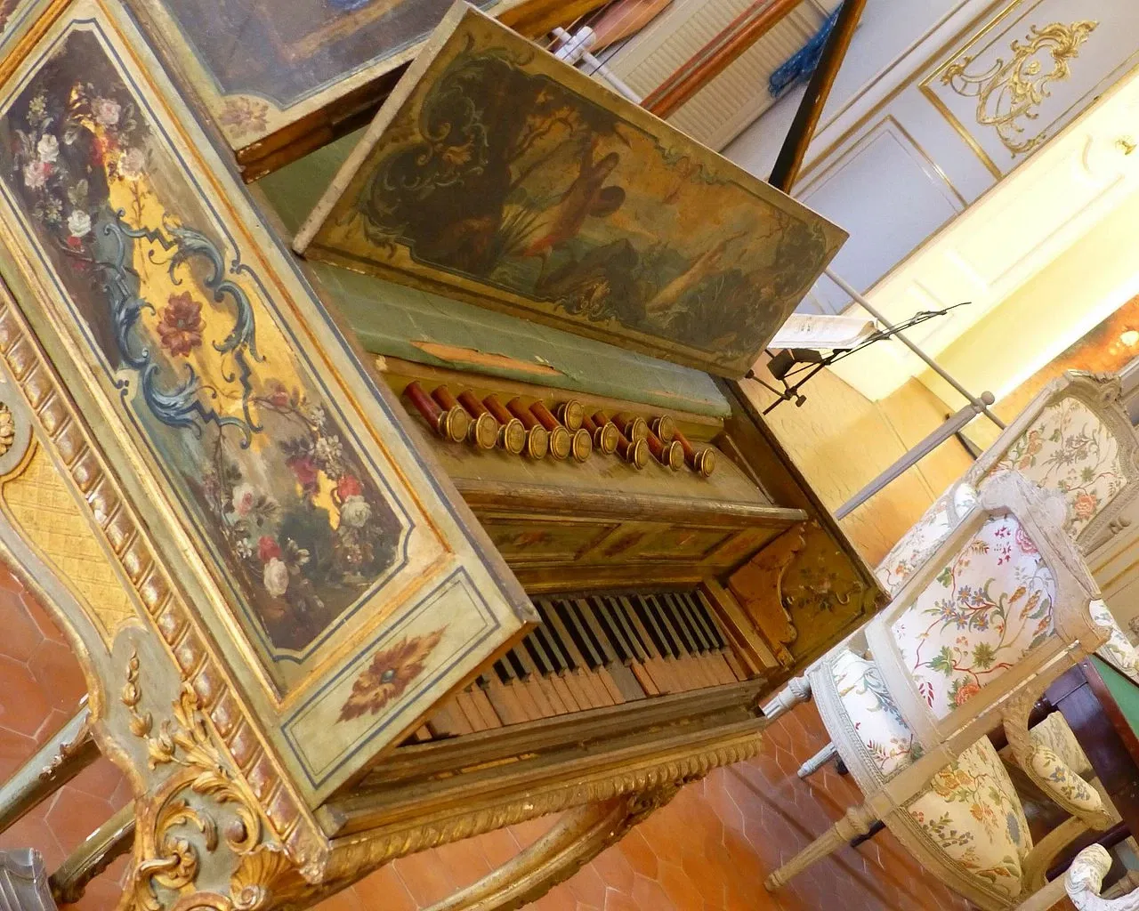 Hotel de Caumont - Art Centre