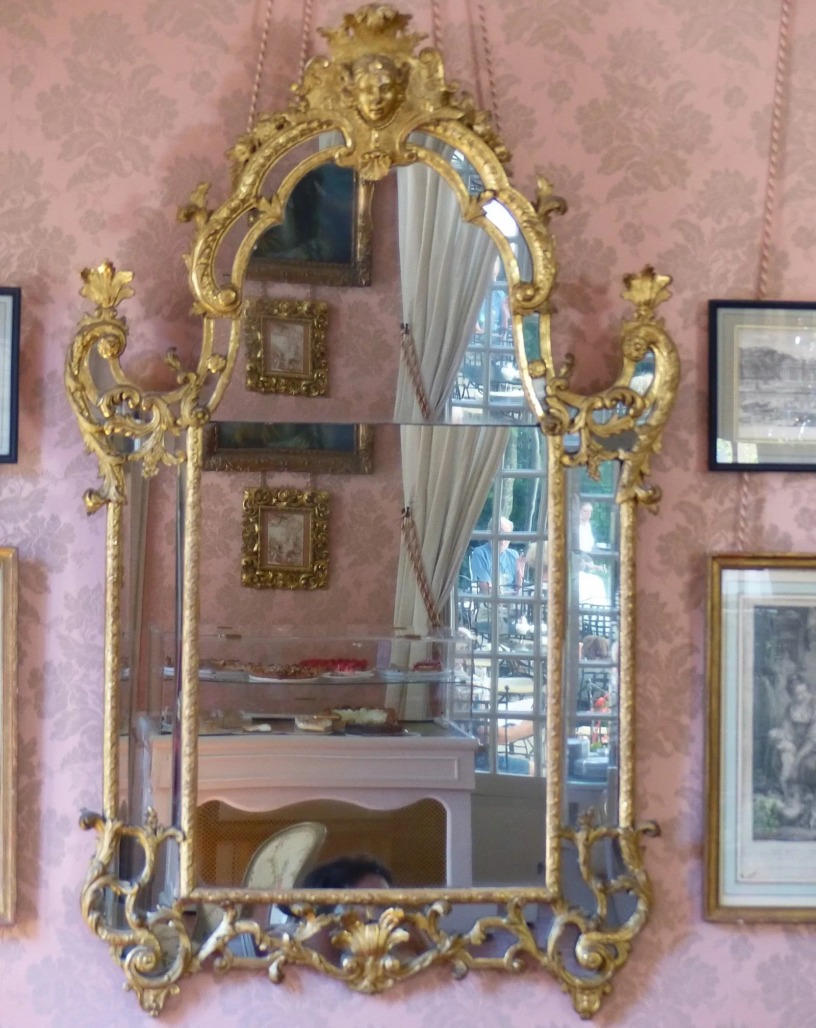 Hotel de Caumont - Art Centre