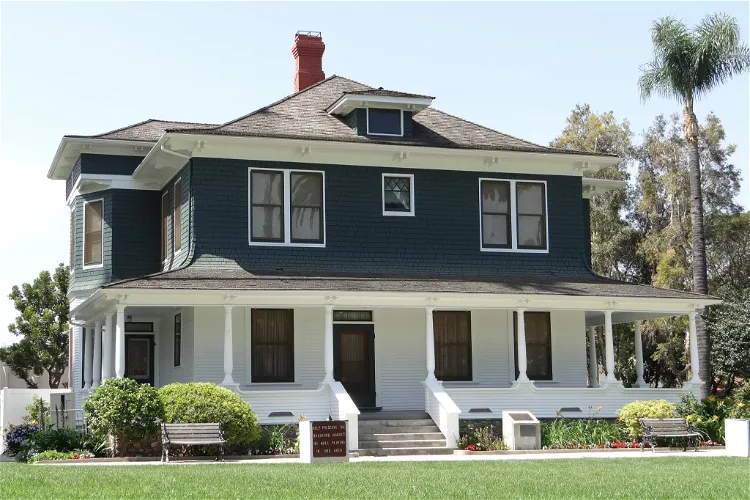 The Bradford House
