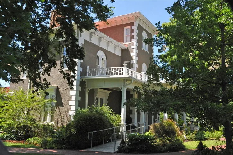 Peel Museum & Botanical Garden