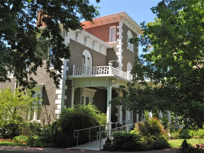 Peel Museum & Botanical Garden (Bentonville) - Visitor Information