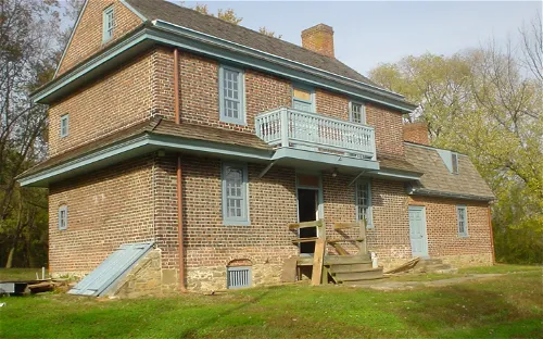 Morton Morton House