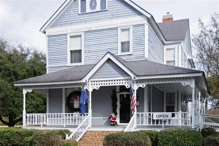 James W Dillon House Museum