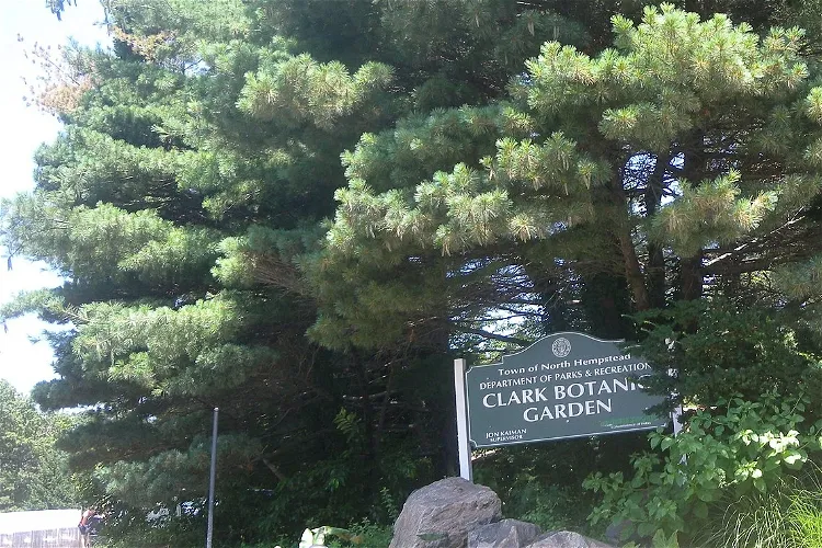 Clark Botanic Garden