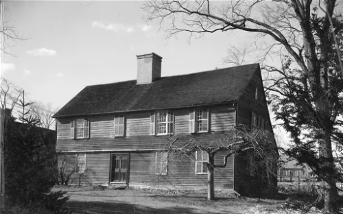Deacon John Grave House