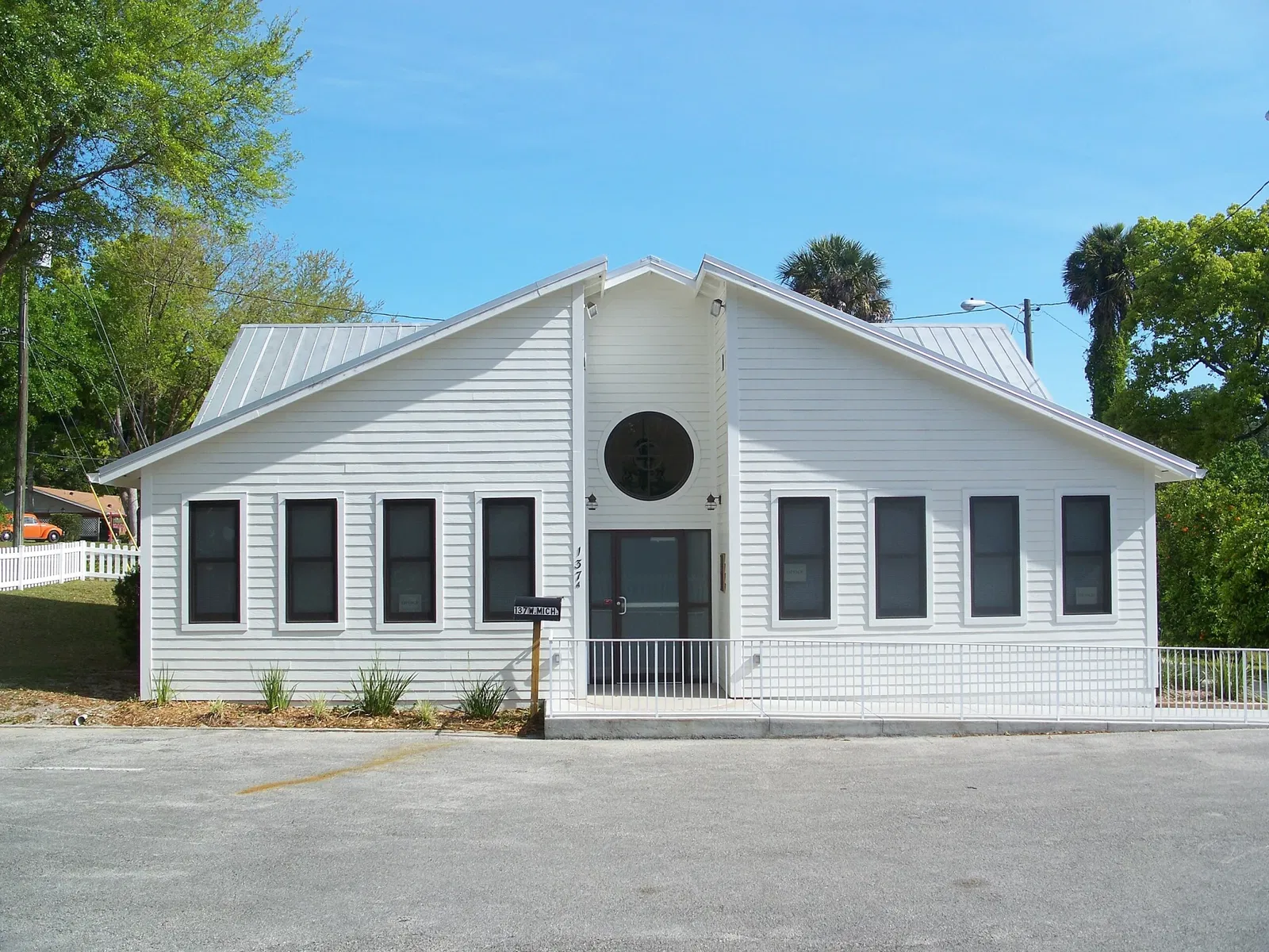 Robert M. Conrad Research And Educational Center