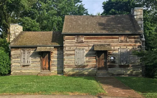 Crockett Tavern Museum