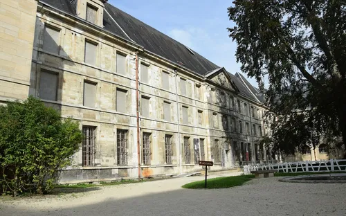 Musée des Beaux-Arts et d'Archéologie