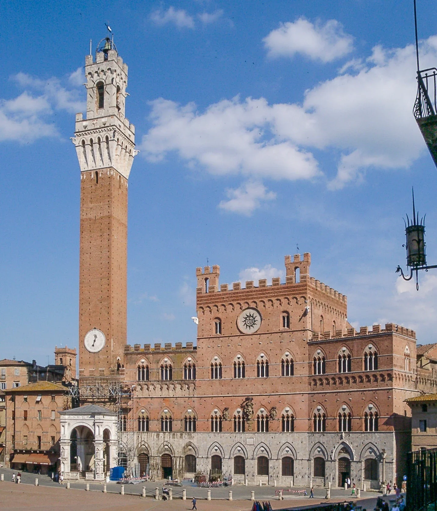 Palazzo Pubblico E Museo Civico