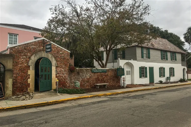 Oldest House Museum Complex