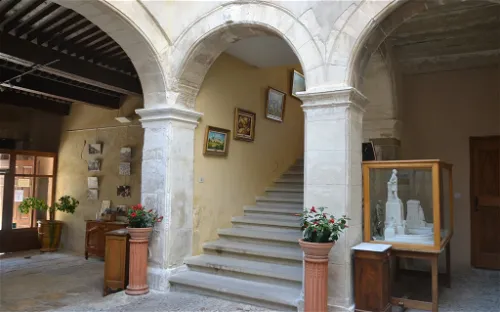 Musée des Traditions Comtadines